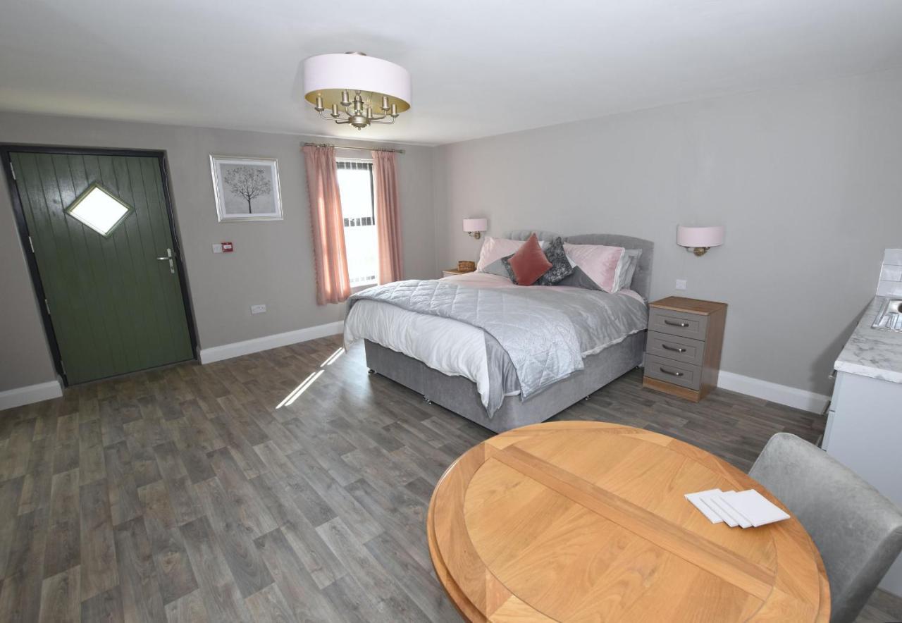 Homestead Hillsborough Guest Rooms Esterno foto